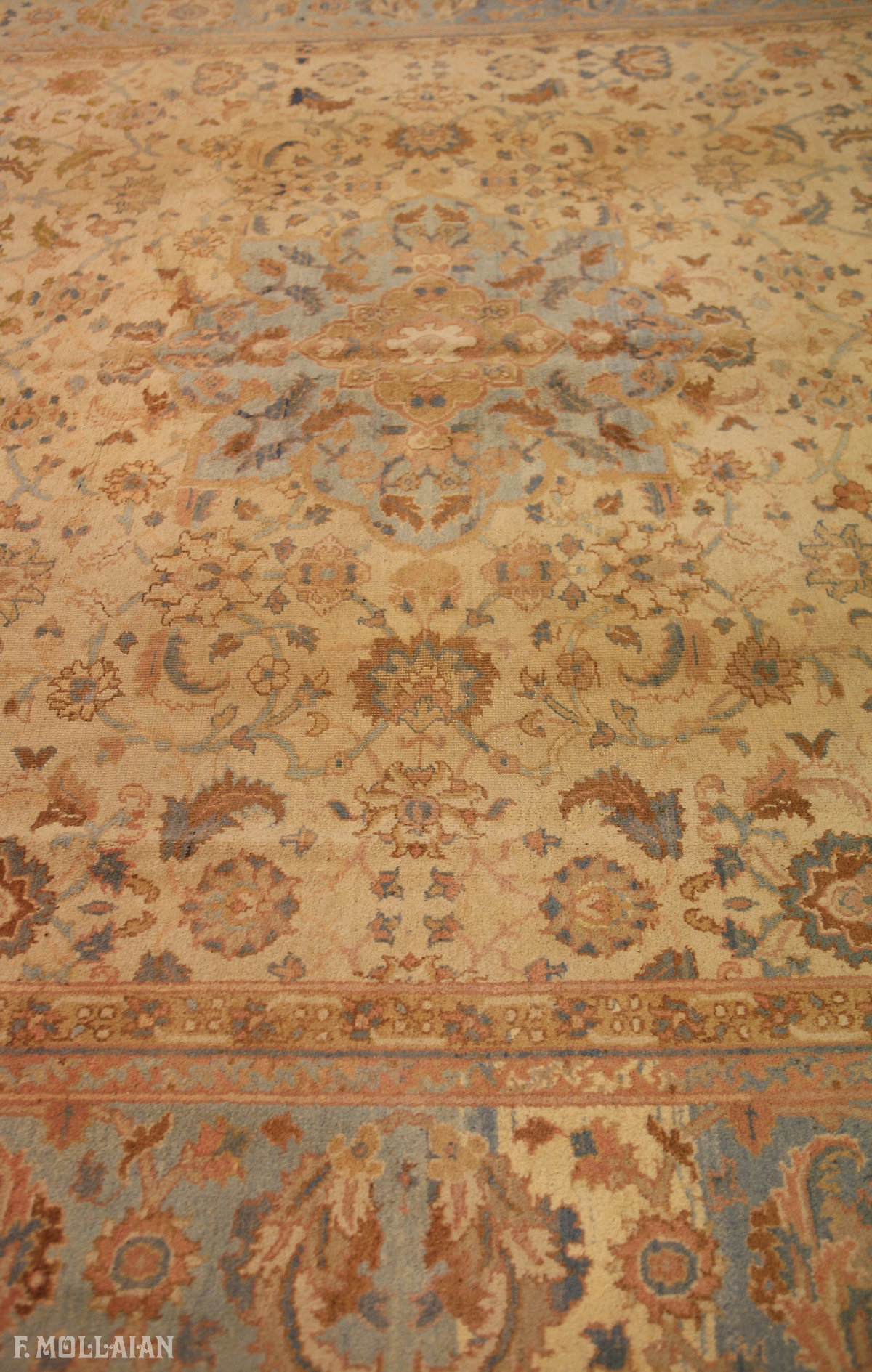 Antique Indian Amirstar Carpet n°:61385481