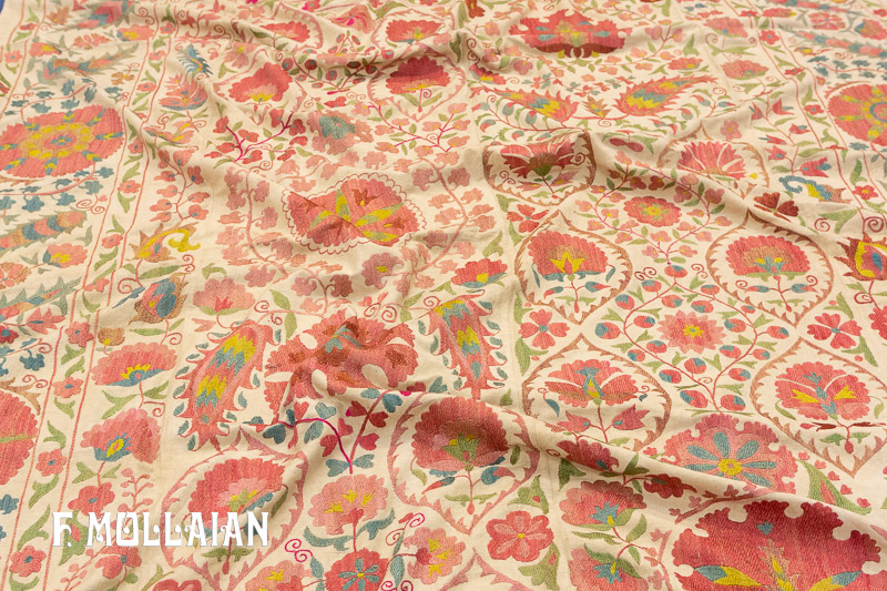 Old Uzbeck Embroidery Suzani Silk Textile n°:90996398
