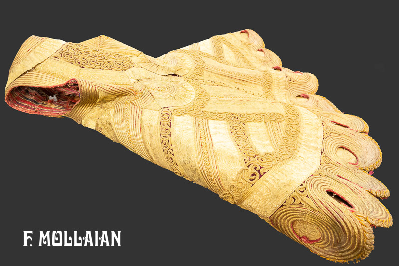 ملابس عثمانية عتيقة ذهبية کد:۵۳۶۷۲۸۰۰