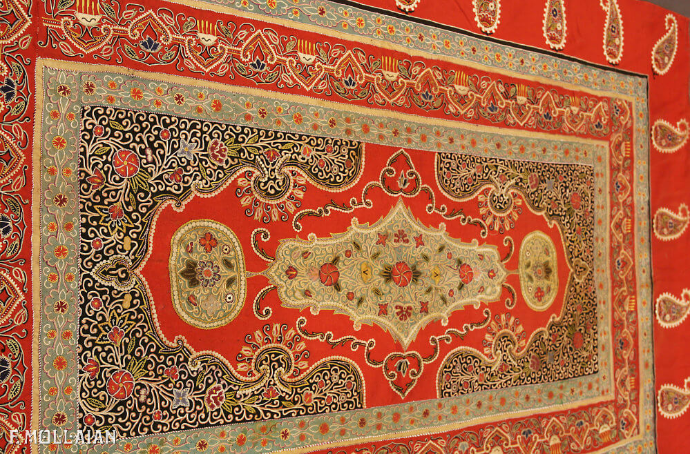 Antique Persian Rashti-Duzi Textile n°:46711390