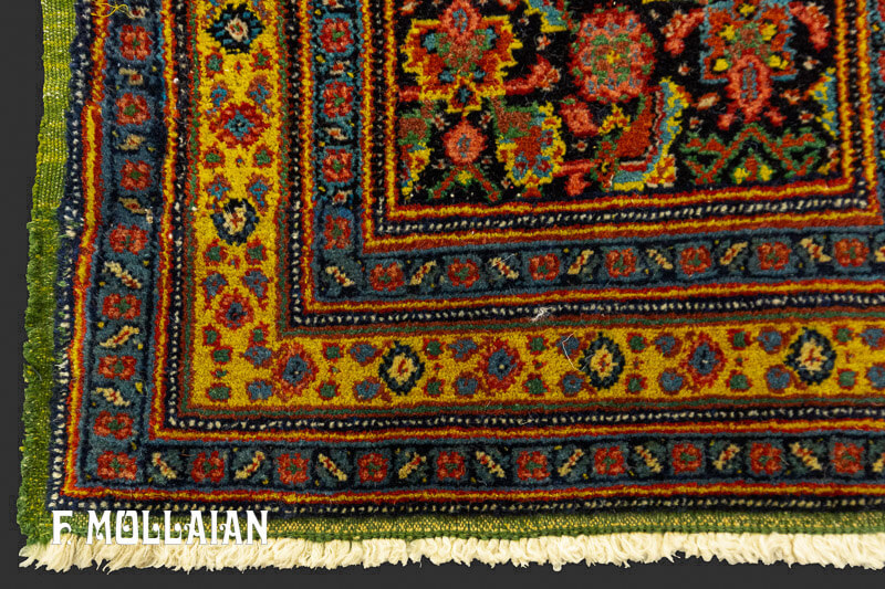 Antique Persian Senneh Rug n°:28360434