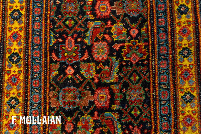 Antique Persian Senneh Rug n°:28360434