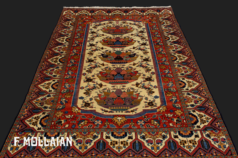 Antique Persian Saveh Rug n°:34328441