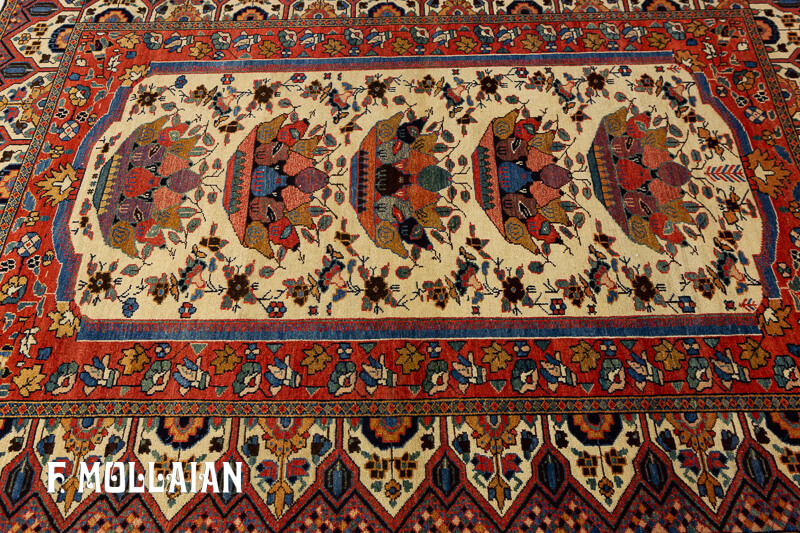 Antique Persian Saveh Rug n°:34328441