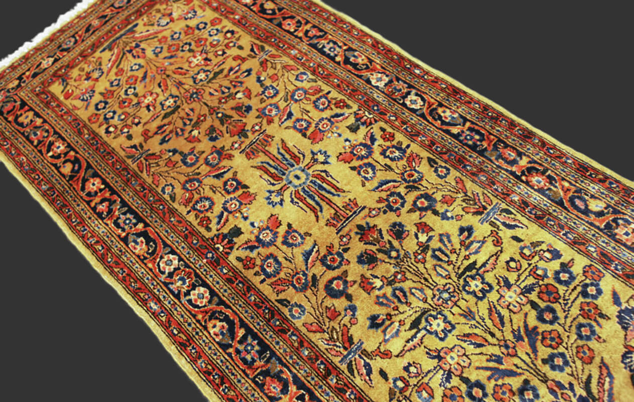 Small Classic Floral Kashan Manchester Antique Rug n°:51144845