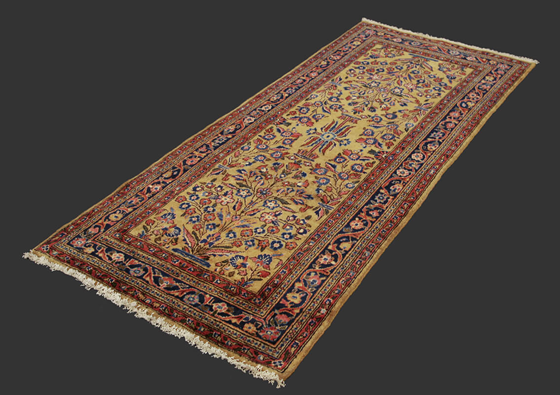 Small Classic Floral Kashan Manchester Antique Rug n°:51144845