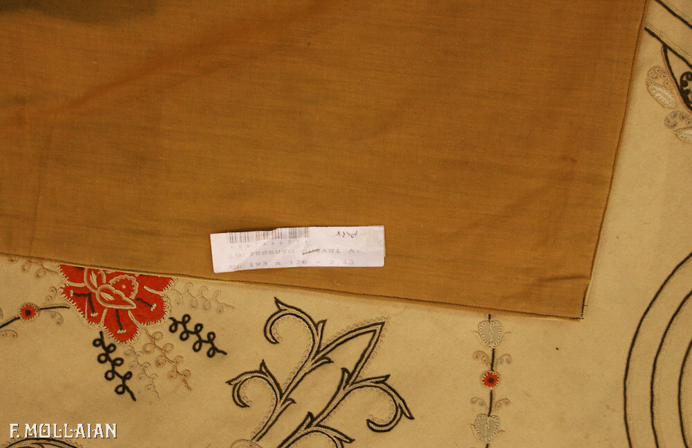 A pair of Antique Persian Rashti-Duzi Textiles n°:13091917