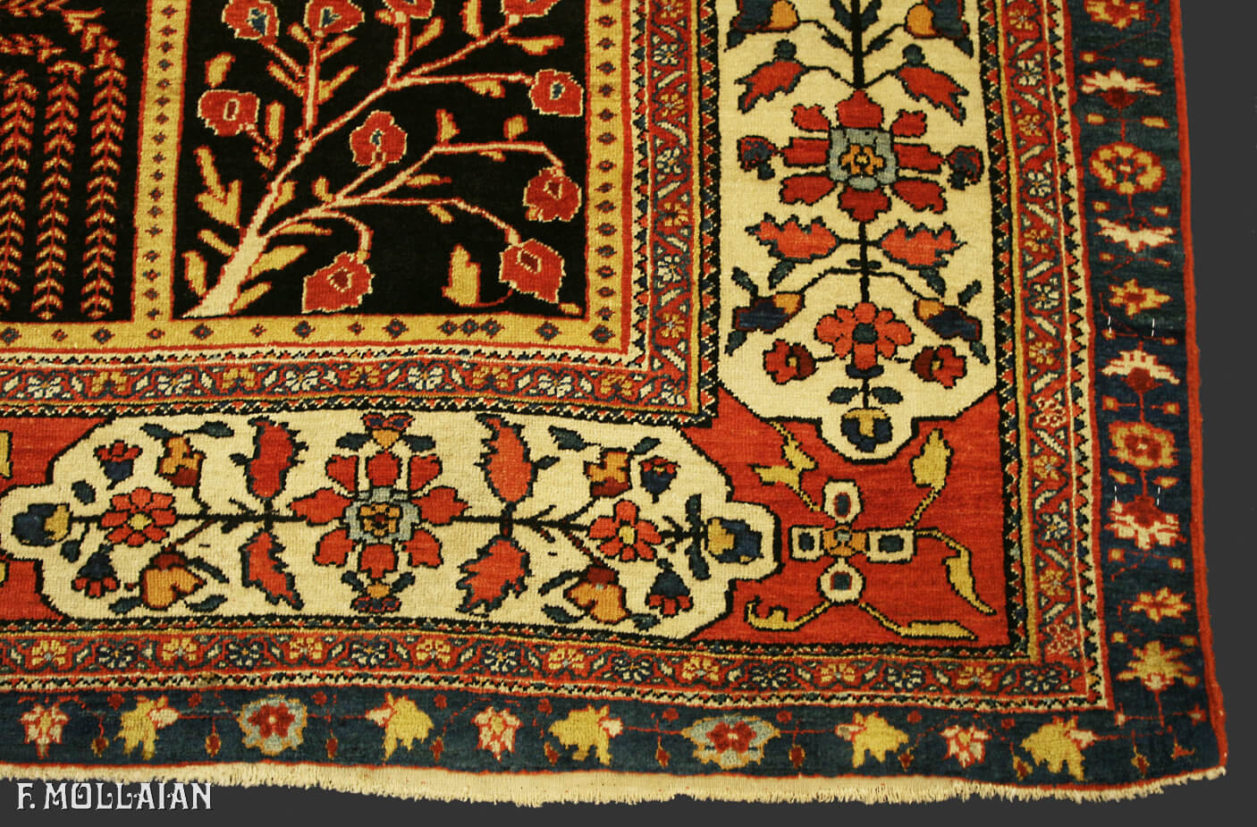 Signed and Dated Bakhtiari “Kheshti” Rug n°:21766031