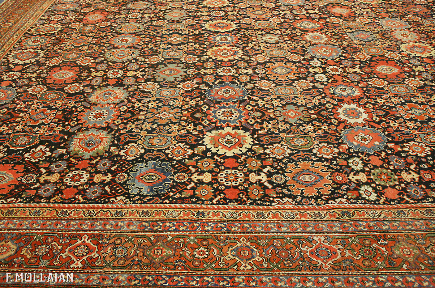 Antique Persian Farahan Carpet n°:68836545