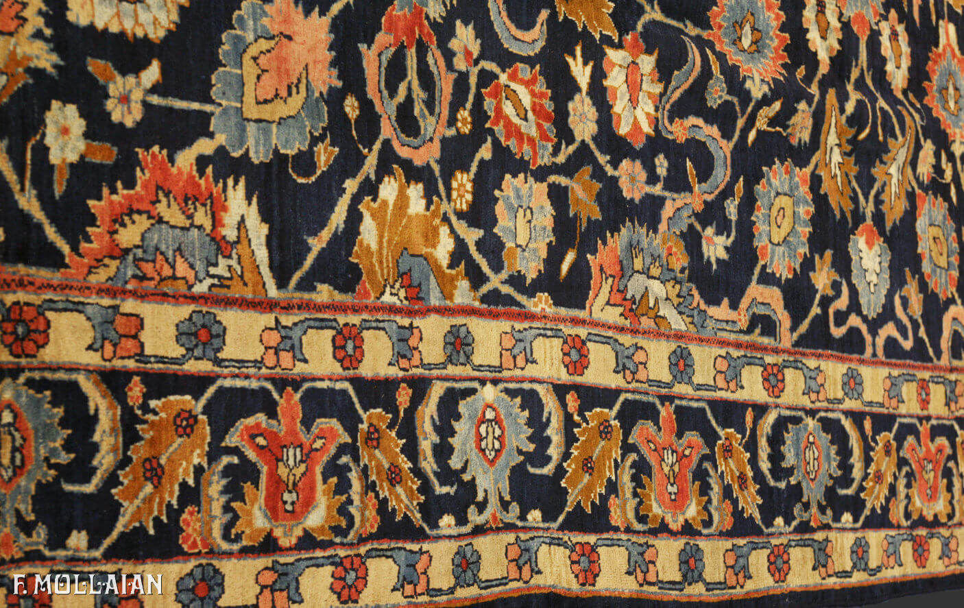 Antique Persian Saruk Mohajeran Gallery Size Carpet n°:92116590